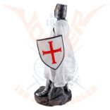 Templomos lovag pajzzsal és karddal