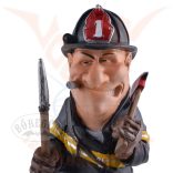 Tűzoltó figura