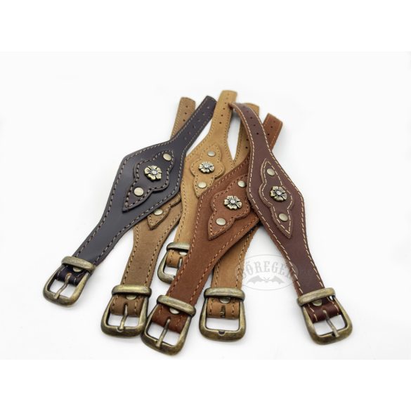 Bőr karkötő strasszos kis fém virág dísszel