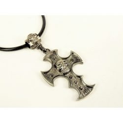 Koponyás kereszt medál