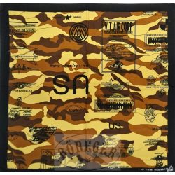 Terepmintás szövet kendő