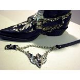 Boot chains