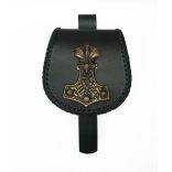 Bőr tarsoly Thor kalapács dísszel