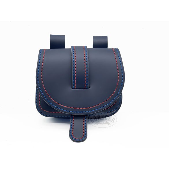 Kék színű tarsoly alakú bőr övtáska, szélein dupla díszvarrással