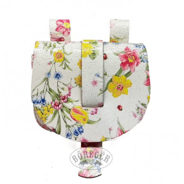 Virágmintás tarsoly alakú övtáska