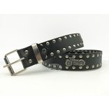 Bőr öv fém díszekkel