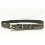 Koptatott bivaly bőr öv