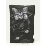 Kapaszkodós cica neszeszer