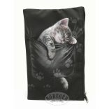 Zsebben alvós cica neszeszer