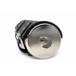 Króm oldalfalas fekete bőr villatáska sas díszítéssel – 30×10 cm