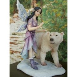 Tündér szobor jegesmedvével