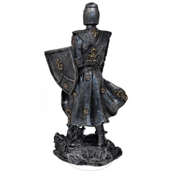  Lovag karddal és pajzzsal