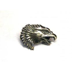 Sasfej kitűző/jelvény