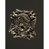 Punk Koponya vaskereszten jelvény