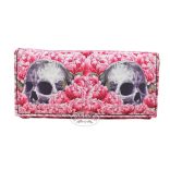 Rózsaszínű rózsás koponyás pénztárca